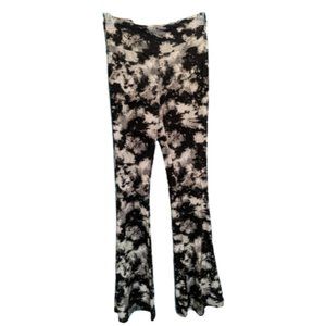 Two pairs of stretchy pants